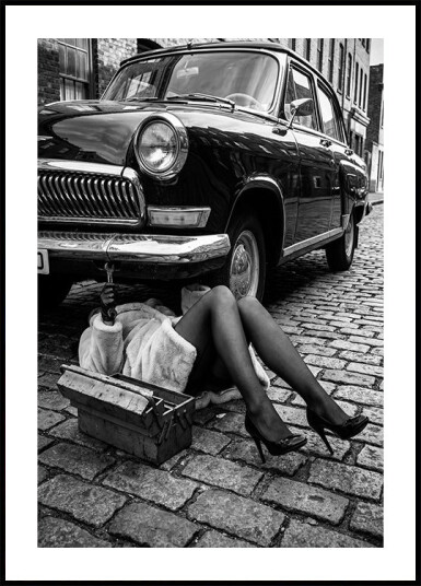 Fixing the Car Plakat Plakat / 30x40cm