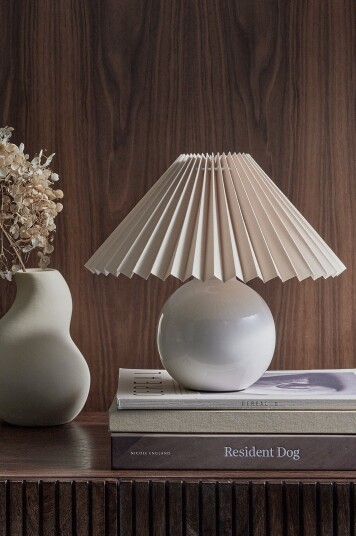 Ellos Home Bordlampe Mimmi Hvit Ellos Home Bordlampe Mimmi Hvit