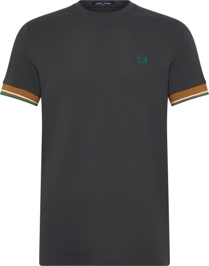 Fred Perry Twin Tipped Cuff Tee Grey M Fred Perry Twin Tipped Cuff Tee Grey M