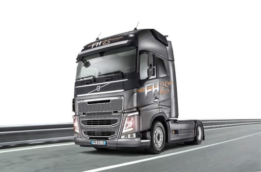Italeri 1/24 Modellbygging Volvo FH4 Globetrotter XL Byggesett