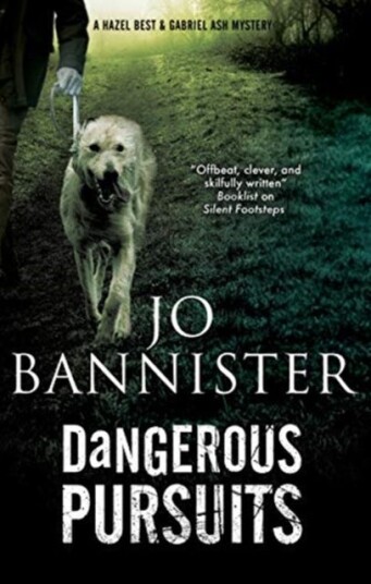 Dangerous Pursuits Av Jo Bannister