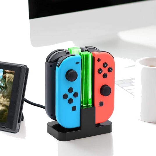 Ladestasjon til 4 Joy-Con Ladestasjon til 4 Joy-Con