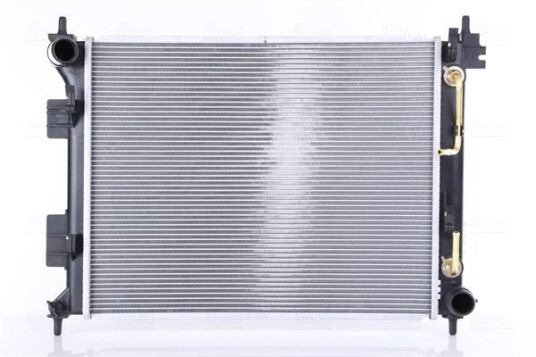 Radiator NISSENS 675002