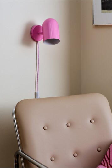 Jotex ARA vegglampe Rosa Kjøp Vegglamper hos Jotex Jotex ARA vegglampe Rosa Kjøp Vegglamper hos Jotex