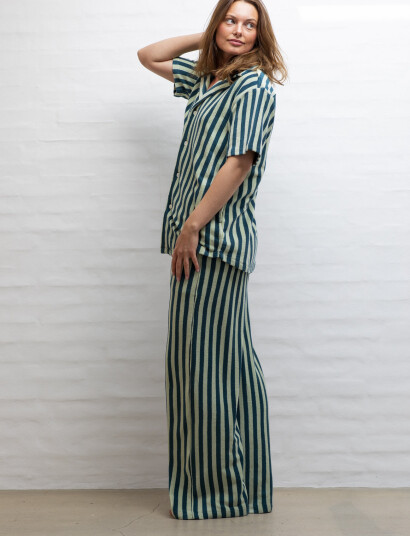 Bongusta Naram Shirt - Green - S/M Bongusta Naram Shirt - Green - S/M