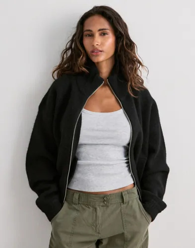 Nelly Svart Knit Bomber Jacket