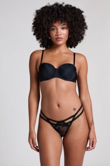 Hunkemöller G streng Irina Svart