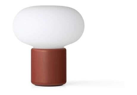 New Works Karl-Johan Portable Bordlampe IP65 Earth Red New Works Karl-Johan Portable Bordlampe IP65 Earth Red