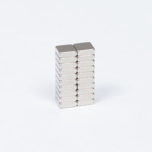 Mini blokk magnet 3 x 3 x 1 mMiniatyr hobbymagneter