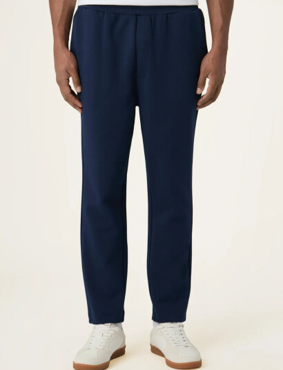 FILA Jovencan Slim Cropped Smart Sweatpants - Navy - XS FILA Jovencan Slim Cropped Smart Sweatpants - Navy - XS