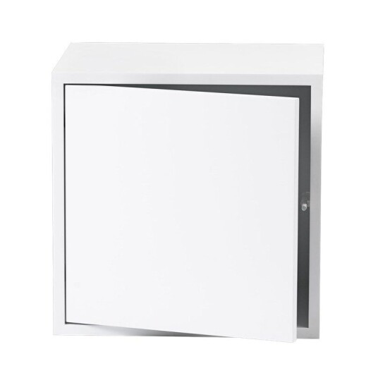 Muuto Stacked 2.0 hyller med d?r, medium hvit Muuto Stacked 2.0 hyller med d?r, medium hvit