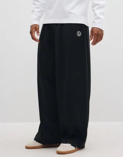 Woodbird Wbchang Solid Track Pants Joggebukser Svart