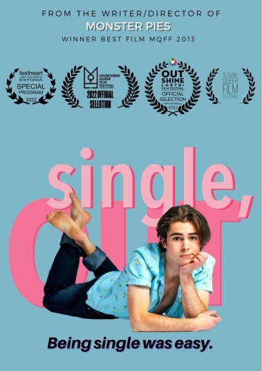 Single, Out  Sesong 1 DVD