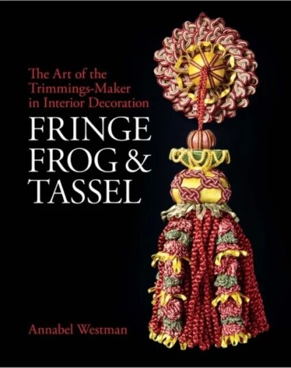 Fringe, Frog And Tassel Av Annabel Westman