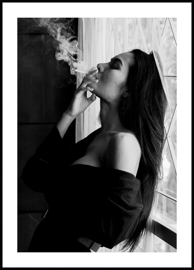 Elegance in Smoke and Shadow Plakat Plakat / 40x50cm