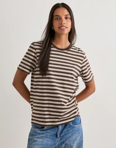 Pieces Brun Pcria Ss Tee Multicol Stripes Bc