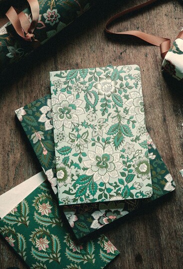 Bungalow Notatbok Sita Pistachio blanke ark