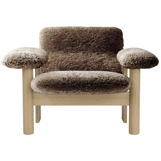 Audo Copenhagen Brasilia Lenestol Lav Rygg Eik / Sheepskin Sahara
