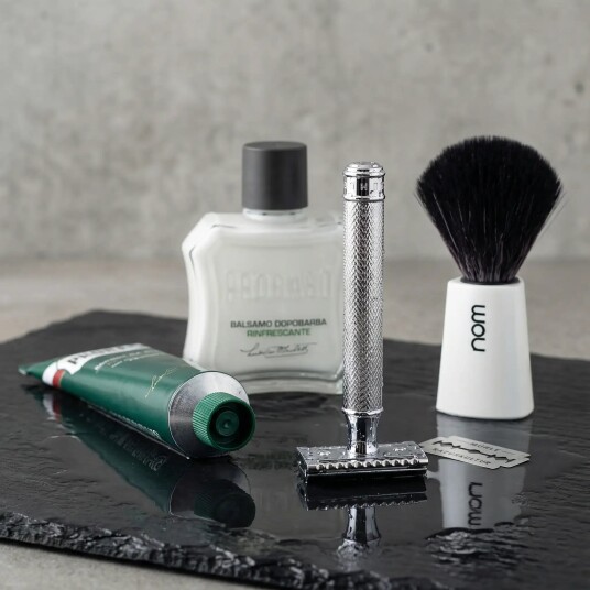 Introsett til tradisjonell barbering INTRO-01-EUK-GR-SY-HVIT