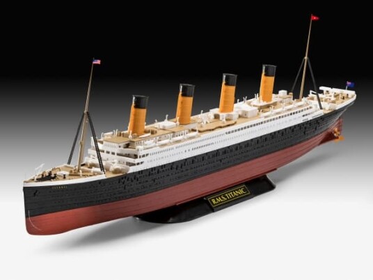 Revell RMS TITANIC Skipsmodell 10 år Flerfarget Skipsmodell Ikke for barn under 36 måneder 448 mm