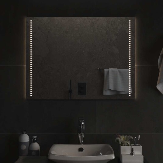 Baderomsspeil med LED 80x60 cm Baderomsspeil med LED 80x60 cm