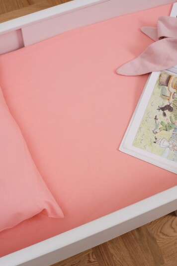 Jotex Mini Stretchlaken Barneseng Økologisk 60x120 Cm Apriskosrosa ZACK 10694595060