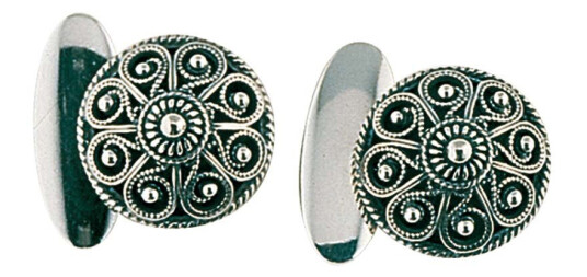 Sylvsmidja, Mansjettknapper i 830 oksidert sølv
