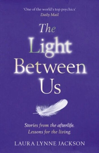 The Light Between Us Av Laura Lynne Jackson