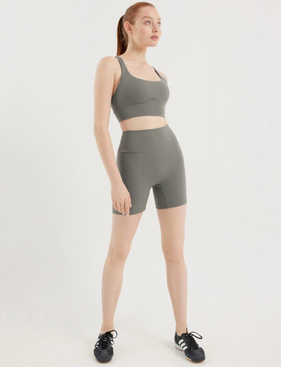 Rethinkit Studios Butter Soft Bike Short All Day - Green - XS