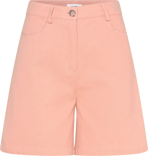 nué notes | Bertram Shorts | 38