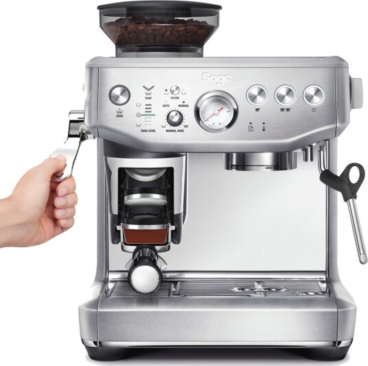 Sage Barista Express Impress espressomaskin med melkeskummer SES876BSS4EEU1 Sage Barista Express Impress espressomaskin med melkeskummer SES876BSS4EEU1