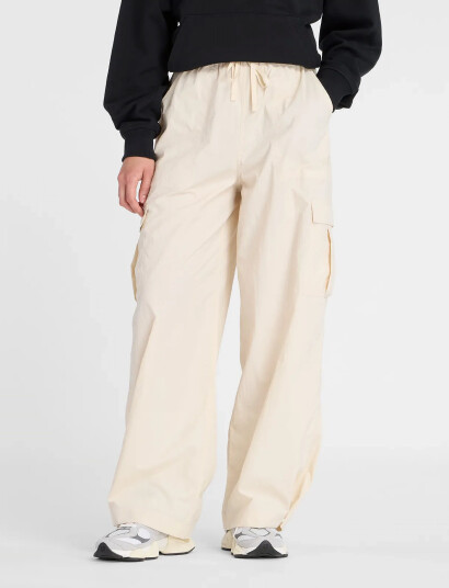 New Balance Woven Cargo Pant - Cream - M