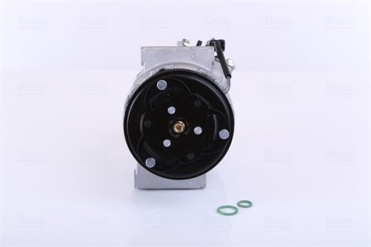 AC kompressor NISSENS 890656