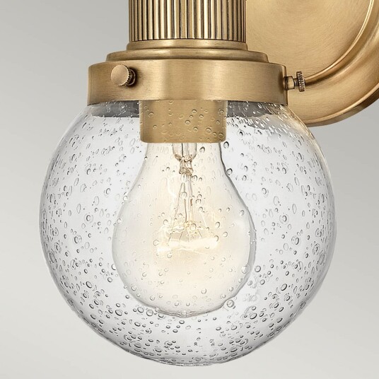 Poppy vegglampe, messing, bredde 13 cm, IP44 – Quintiesse - Bad - Metall - Kule