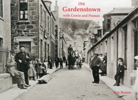 Old Gardenstown With Crovie And Pennan Av Kay Beaton