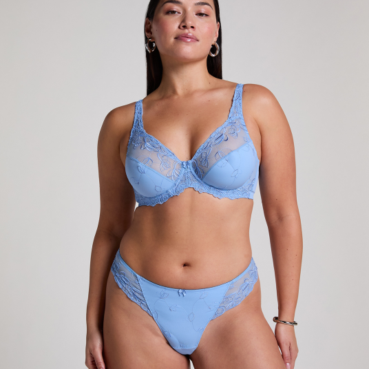 Hunkemöller Diva string lyseblå XL