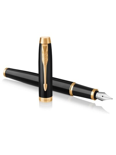 Parker IM Fountain Pen  Svart Lacquer with Gull Trim  Fine Nib with Blå Ink Refill  Gift Box