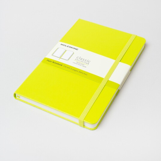 Moleskine Classic, A5 (Hardcover), Lemon Green / Plain