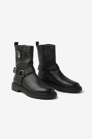 Agnes Cecilia Boots Luna Svart Agnes Cecilia Boots Luna Svart