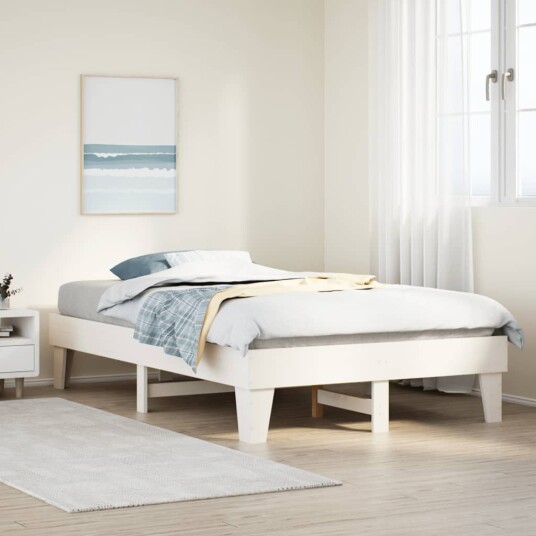  Sengeramme uten madrass hvit 135x190 cm heltre furu 8721158369987