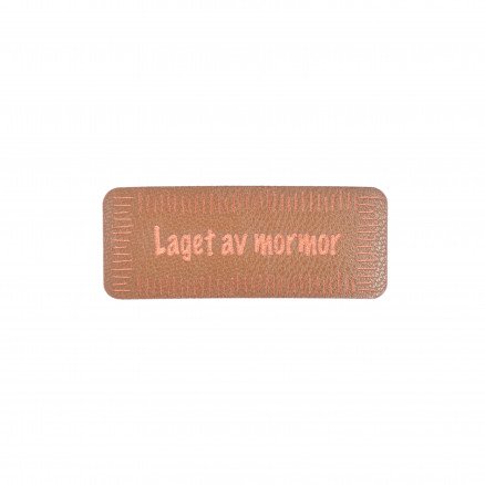 Diverse Norsk Label Laget av Mormor Imitert lær Brun 5x2cm 1 stk