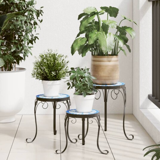Plantebord 3 stk blå og hvit keramikk Plantebord 3 stk blå og hvit keramikk