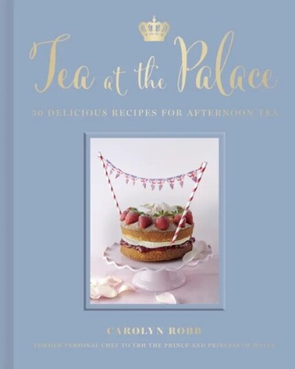 Tea At The Palace Av Carolyn Robb