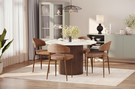 Scandinavian Choice Uppveda Spisebord 120 cm Rund med 4 stk Jairam Matstkolar Brun
