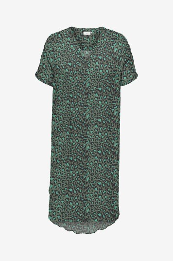 Only Carmakoma Kjole carBaboost Life S/S Shirt Dress Grønn Only Carmakoma Kjole carBaboost Life S/S Shirt Dress Grønn