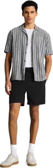 Tom Tailor Relaxed Functional Shorts Black L Tom Tailor Relaxed Functional Shorts Black L