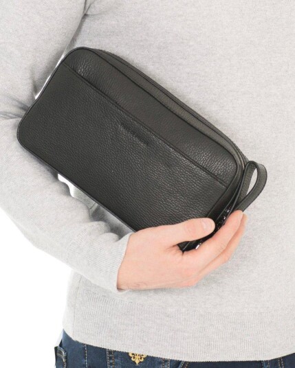 TIGER OF SWEDEN Wes Wash bag Skinn toalettmappe Black