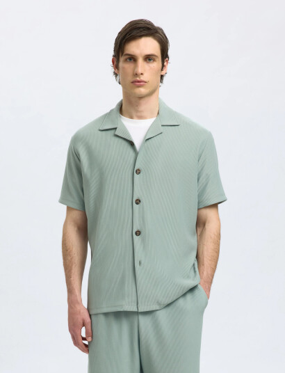 Selected Slhloose-Plisse Resort Ss Shirt Ex - Green - L