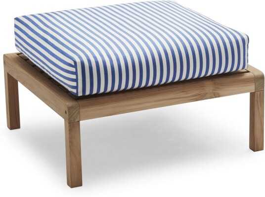 Fritz Hansen Virkelyst Pouf Teak Fossflakes Padding Outdoor Textile / Sea Blue Stripe Utendørs Krakker Og Puffer Says Who Gul