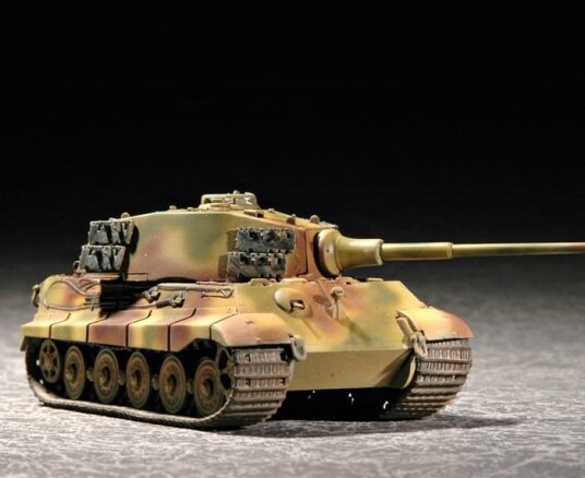 Trumpeter 1/72 German Sd.Kfz. 182 King Tiger (Henschel Turret)